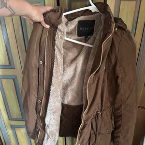 Snobbish(brand) brown jacket, removable hood with fur.Size M, fits like a S